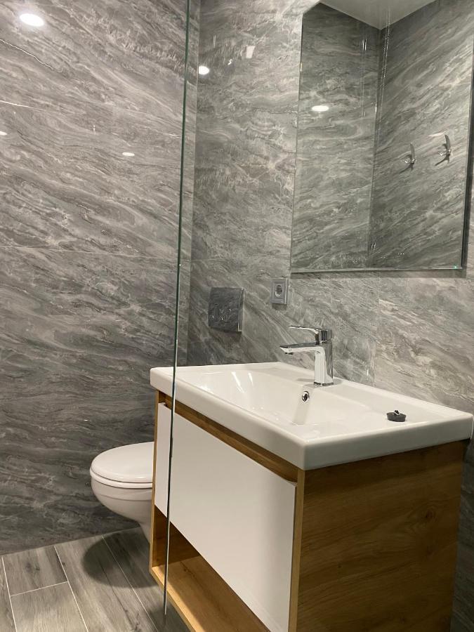 Apart Reserve Central ايفانو - فرانكيفسك المظهر الخارجي الصورة